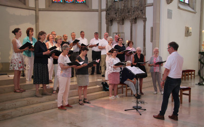 Gemeinsame Fronleichnamsprozession von St. Joseph und St. Viktor